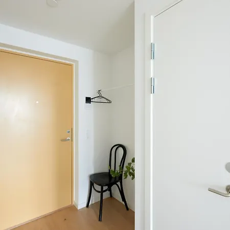 Cool-cozy-modern-free Parking