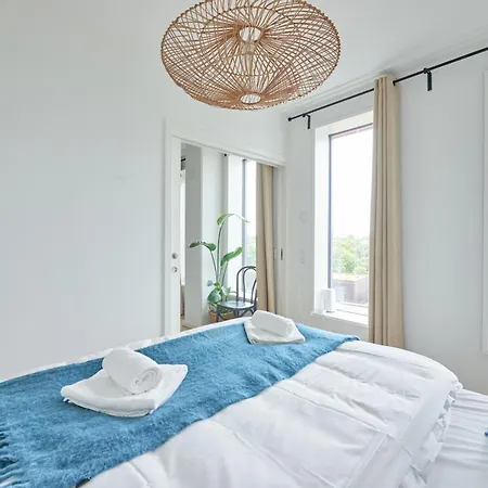 Cool-cozy-modern-free Parking 코펜하겐